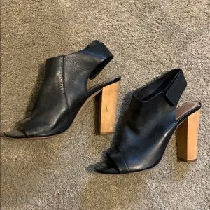 ALDO open toe shoes